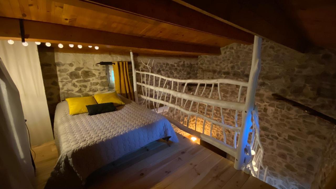 Villa La Magnanerie du Castanet à Banne Extérieur photo