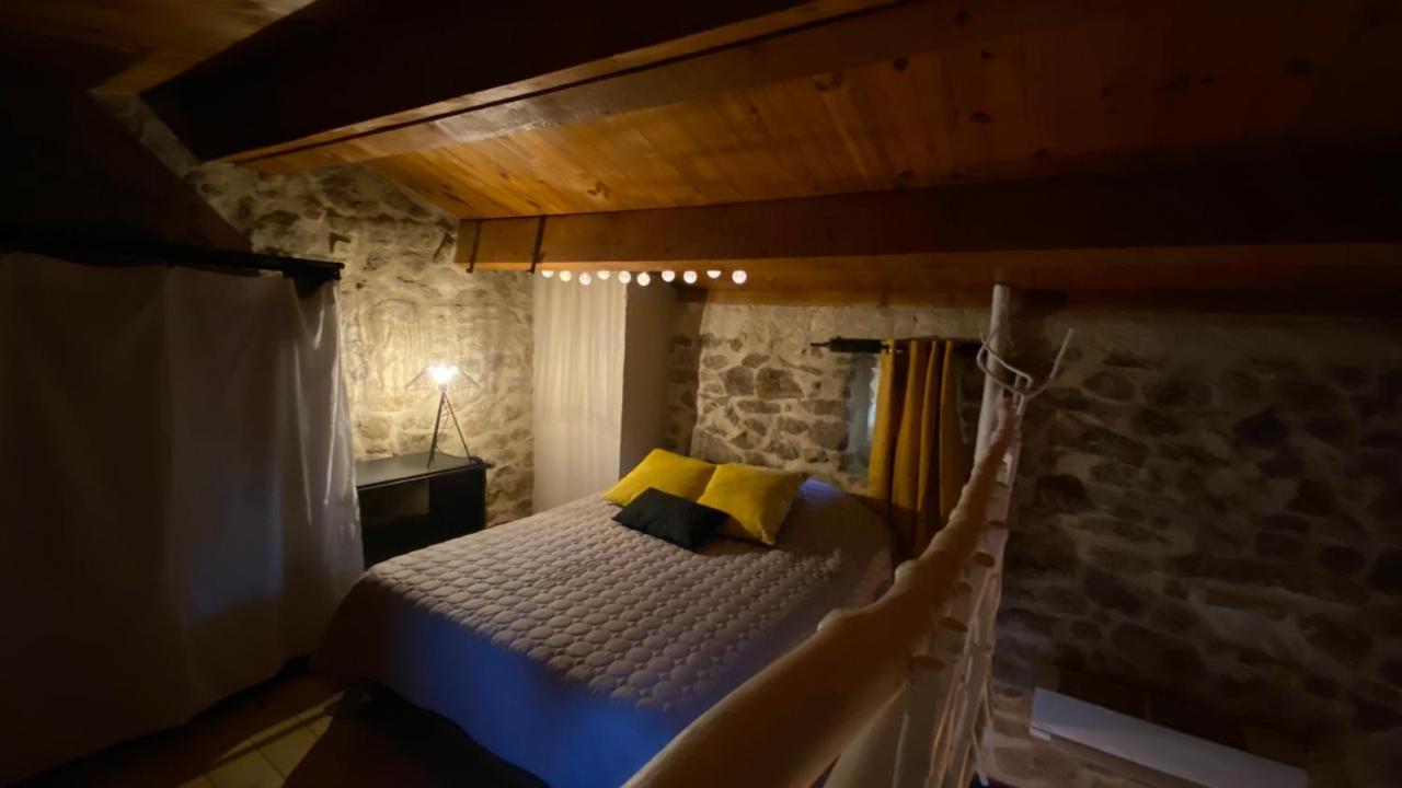 Villa La Magnanerie du Castanet à Banne Extérieur photo